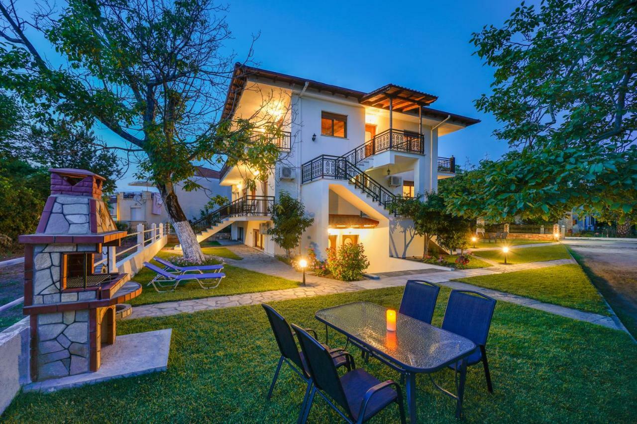 Villa Karydies ลีเมนาส ภายนอก รูปภาพ