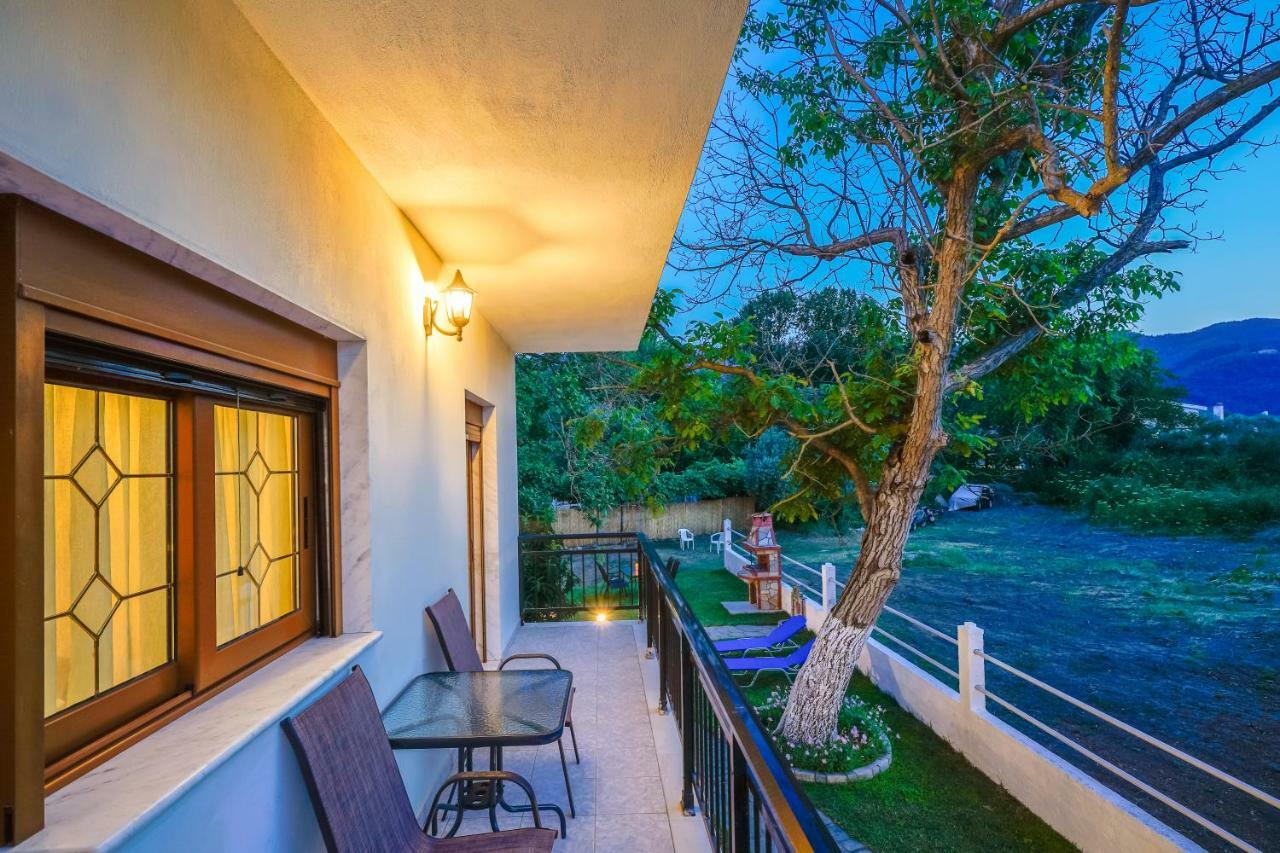 Villa Karydies ลีเมนาส ภายนอก รูปภาพ